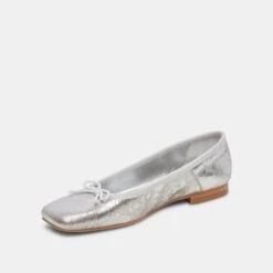 Dolce Vita ANISA BALLET FLATS SILVER DISTRESSED LEATHER 26 Dolce Vita ANISA BALLET FLATS SILVER DISTRESSED LEATHER -Modish Shoe DOLCEVITA FLATS ANISA SILVERDESTRESSEDLEATHER 08