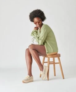 JHENEE PERFORATED SNEAKERS SAND NUBUCK -Modish Shoe DOLCEVITA FLATS JHENEEPERF SANDNUBUCK ONFOOT 2