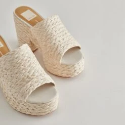ELORA HEELS OFF WHITE RAFFIA 19 ELORA HEELS OFF WHITE RAFFIA -Modish Shoe DOLCEVITA HEELS ELORA OFFWHITE RAFFIA DETAILS 4
