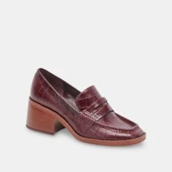 Dolce Vita TALIE LOAFERS CABERNET EMBOSSED LEATHER -Modish Shoe DOLCEVITA HEELS TALIE CABERNETEMBOSSEDLEATHER 01 81e987dd f320 408b 992c c184720ec99c
