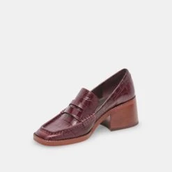 Dolce Vita TALIE LOAFERS CABERNET EMBOSSED LEATHER -Modish Shoe DOLCEVITA HEELS TALIE CABERNETEMBOSSEDLEATHER 08 2fdd39b2 deb5 46d3 94c3 d3368612f1a4