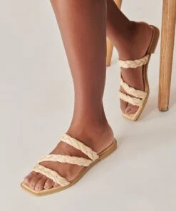 IMAN SANDALS LT NATURAL RAFFIA 17 IMAN SANDALS LT NATURAL RAFFIA -Modish Shoe DOLCEVITA SANDALS IMAN NATURALRAFFIA ONFOOT 2
