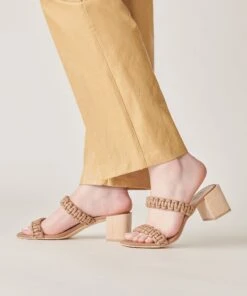 ZENO SANDALS CAFE STELLA 14 ZENO SANDALS CAFE STELLA -Modish Shoe DOLCEVITA SANDALS ZENO CAFESTELLA ONFOOT 1