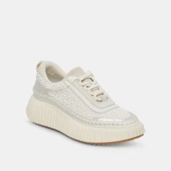 Dolce Vita DOLEN PEARL SNEAKERS VANILLA PEARLS -Modish Shoe DOLCEVITA SNEAKERS DOLENPEARL VANILLAPEARLS 01