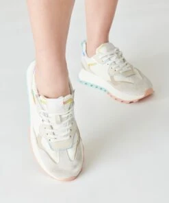 DOLCE VITA X GREATS REUBIN PRIDE SNEAKERS WHITE MULTI SUEDE 16 DOLCE VITA X GREATS REUBIN PRIDE SNEAKERS WHITE MULTI SUEDE -Modish Shoe DOLCEVITA SNEAKERS REUBINPRIDE WHITEMULTISUEDE ONFOOT 3
