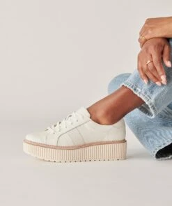 TIGER SNEAKERS WHITE LEATHER -Modish Shoe DOLCEVITA SNEAKERS TIGER WHITELEATHER ONFOOT 5