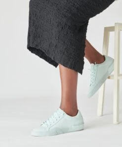 ZINA 360 SNEAKERS SEAFOAM RECYCLED LEATHER -Modish Shoe DOLCEVITA SNEAKERS ZINA360 SEAFOAMRECYCLEDLEATHER ONFOOT 2