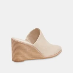 Dolce Vita BEEMA MULES SAND NUBUCK 11 Dolce Vita BEEMA MULES SAND NUBUCK -Modish Shoe DOLCEVITA WEDGES BEEMA SANDNUBUCK 03