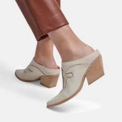 LARS MULES IVORY NUBUCK -Modish Shoe LARS IVORY 03